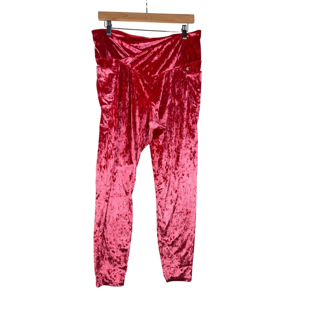 New Fabletics Velvet Leggings size 2X‎ Red